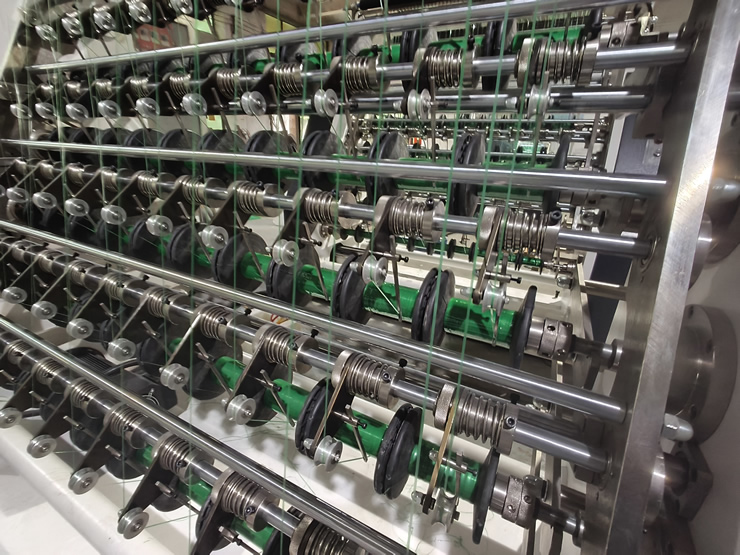 100頭電纜色帶拉線分條機(jī)