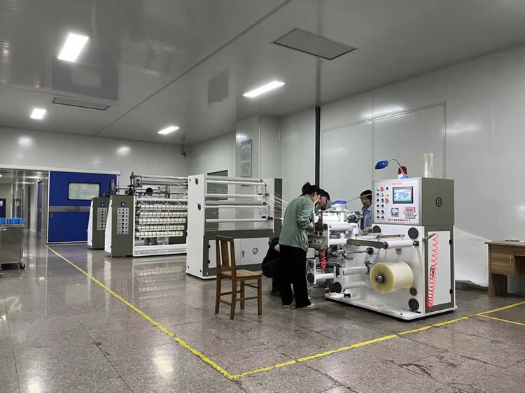 拉線(xiàn)分條機(jī)外觀